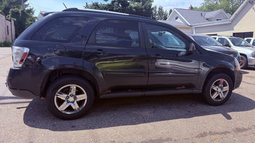 Used 2008 Chevrolet Equinox LT w/ LT Preferred Equipment Group AWD/4WD image 6