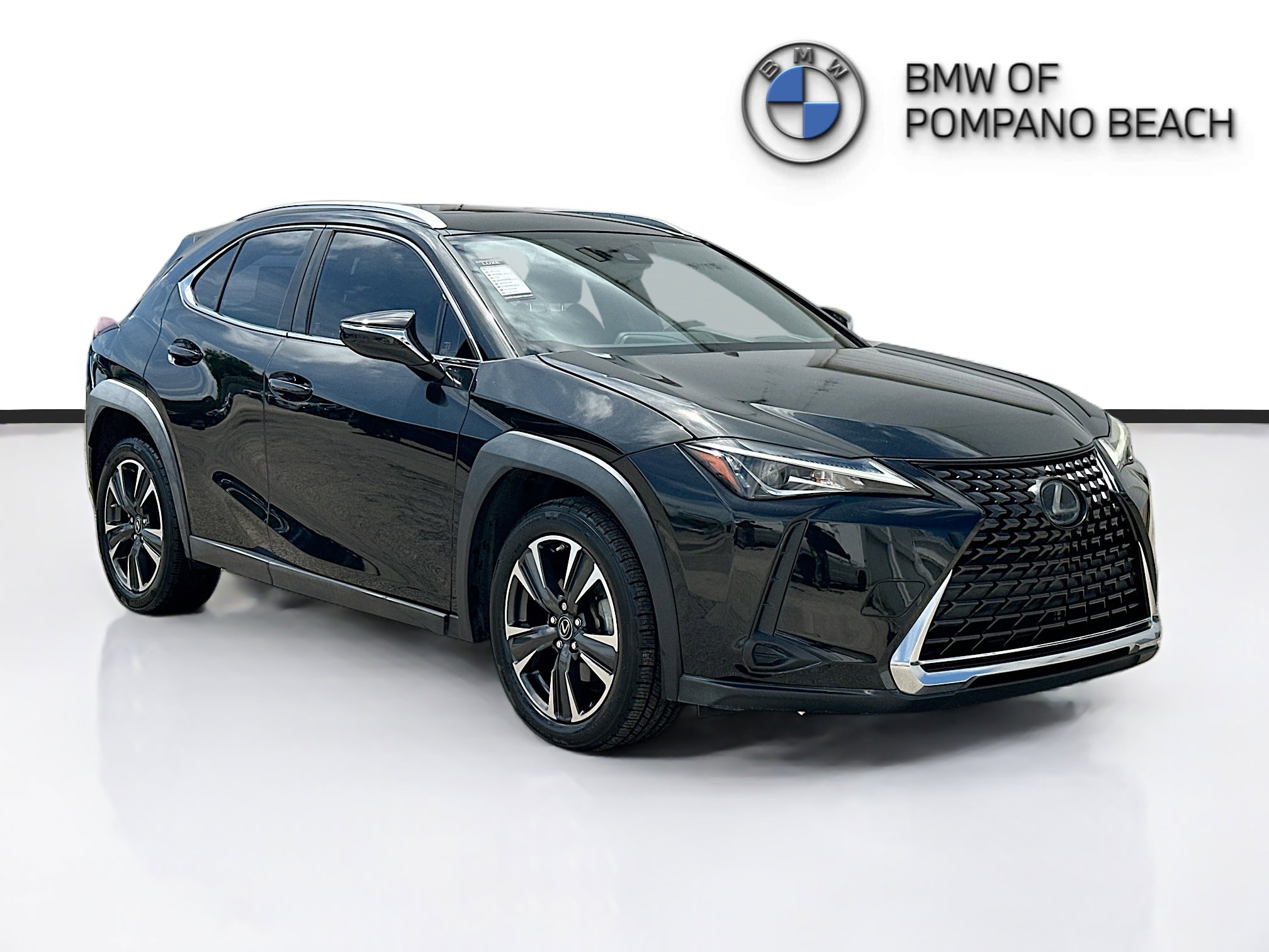 Used 2019 Lexus UX 200 FWD video 1