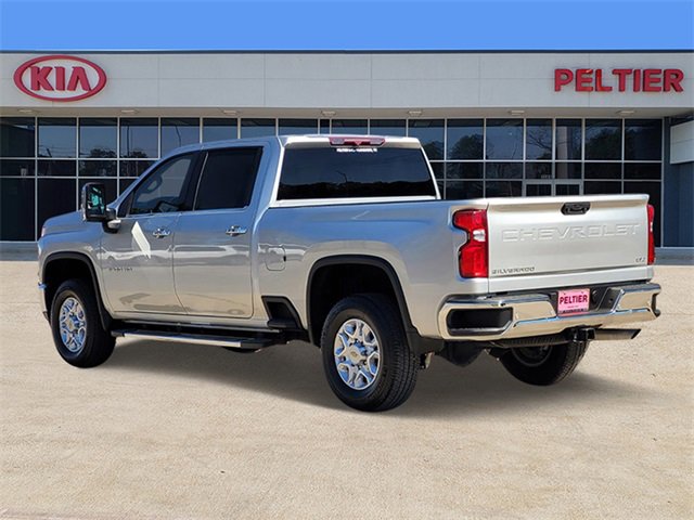 Used 2022 Chevrolet Silverado 2500 LTZ w/ Gooseneck/5TH Wheel Package image 6