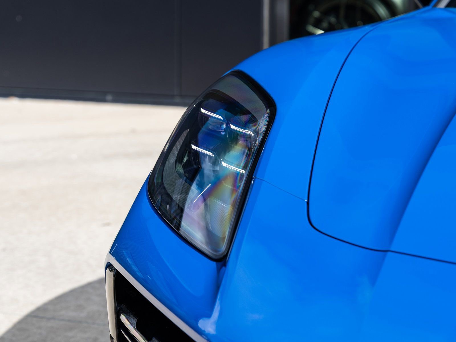 Used 2025 Porsche Panamera GTS image 19