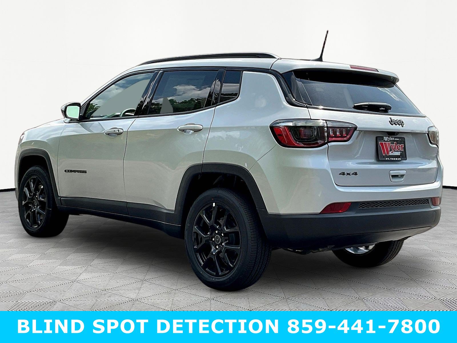 New 2026 Jeep Compass Latitude AWD/4WD image 4