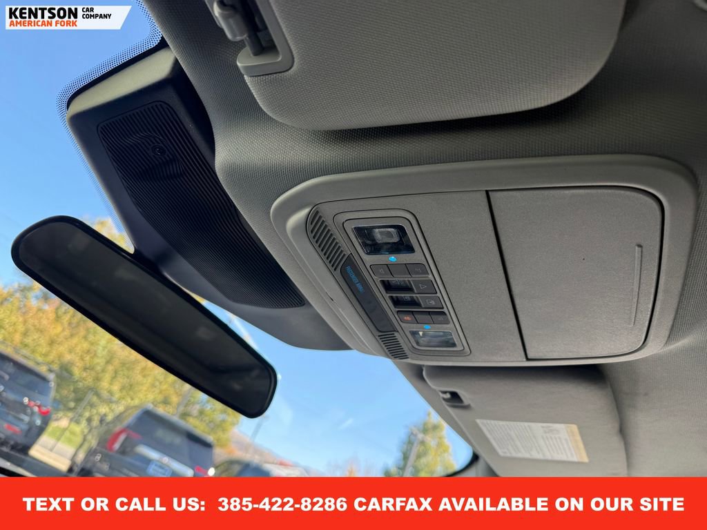 Used 2024 Ford Explorer XLT w/ Equipment Group 202A image 29