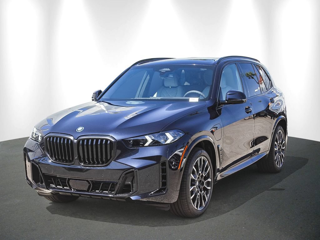 New 2026 BMW X5 xDrive50e w/ M Sport Package AWD/4WD image 3