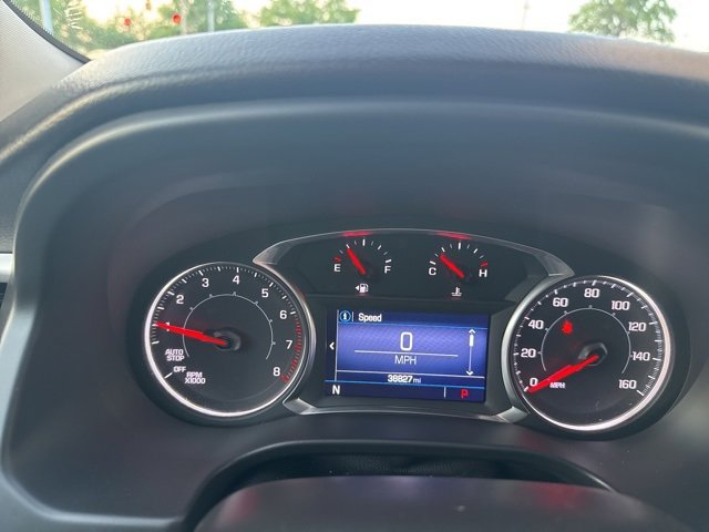 Used 2022 GMC Acadia SLE w/ Driver Convenience Package image 16