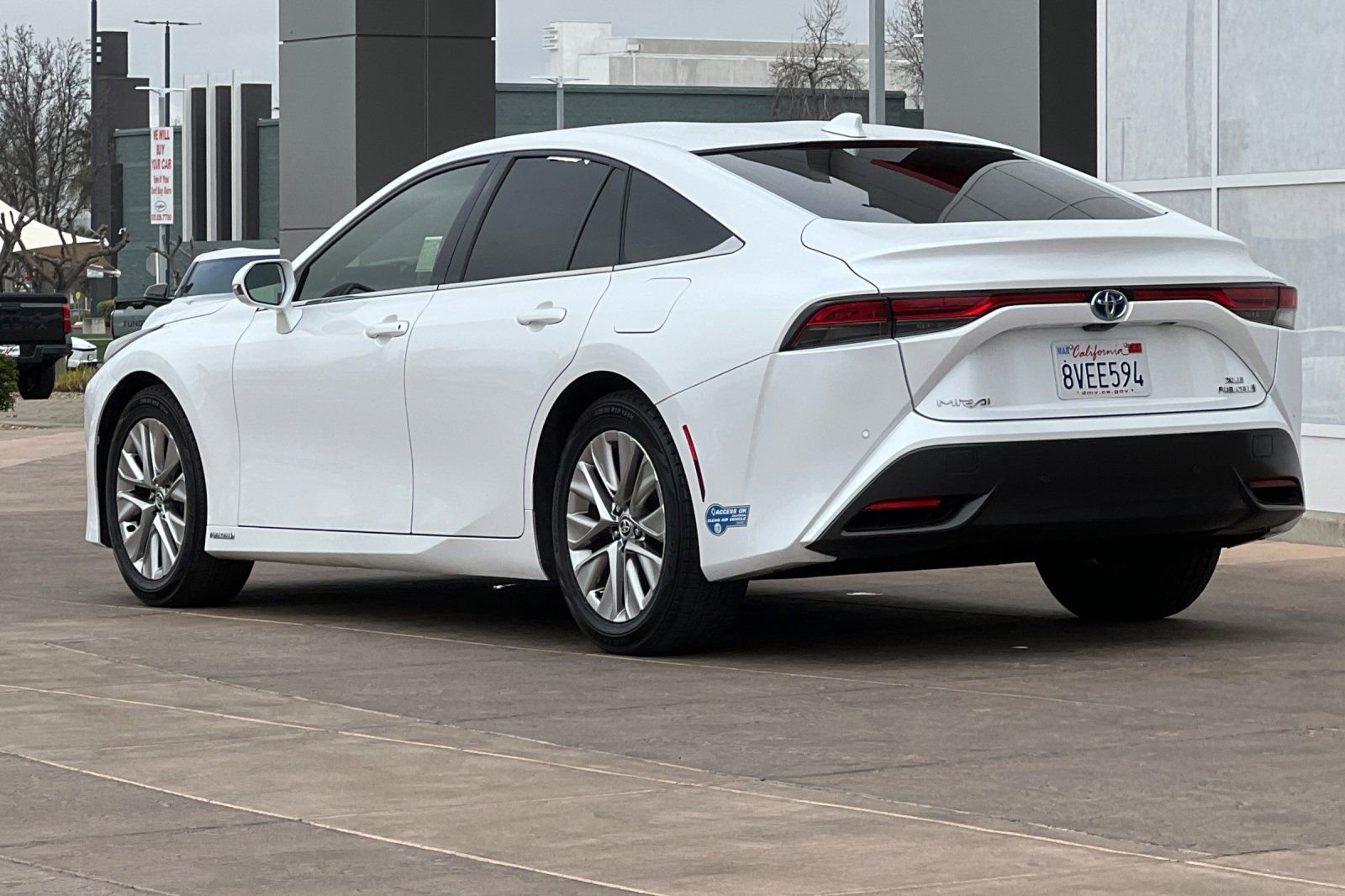 Certified 2021 Toyota Mirai XLE w/ Advanced Technology Package image 7