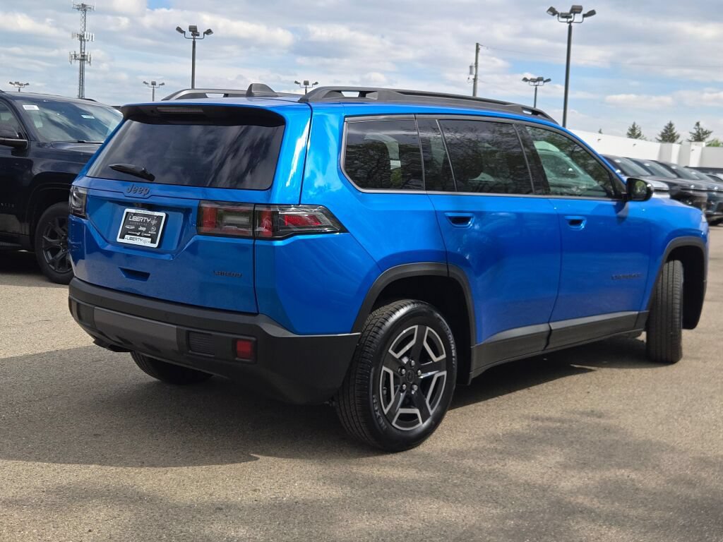 New 2026 Jeep Cherokee Laredo AWD/4WD image 11