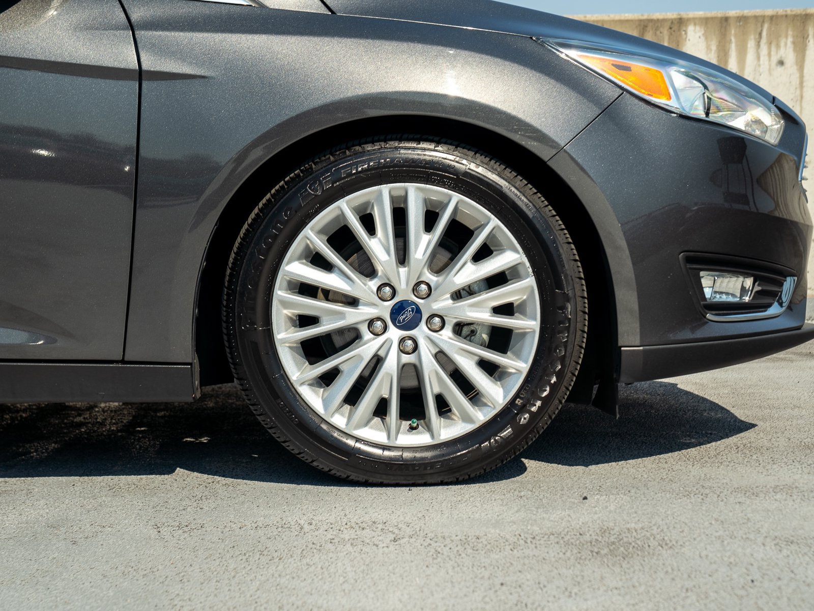 Used 2015 Ford Focus Titanium FWD image 14