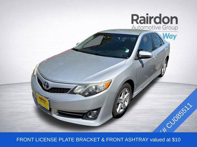 Used 2012 Toyota Camry SE FWD image 3