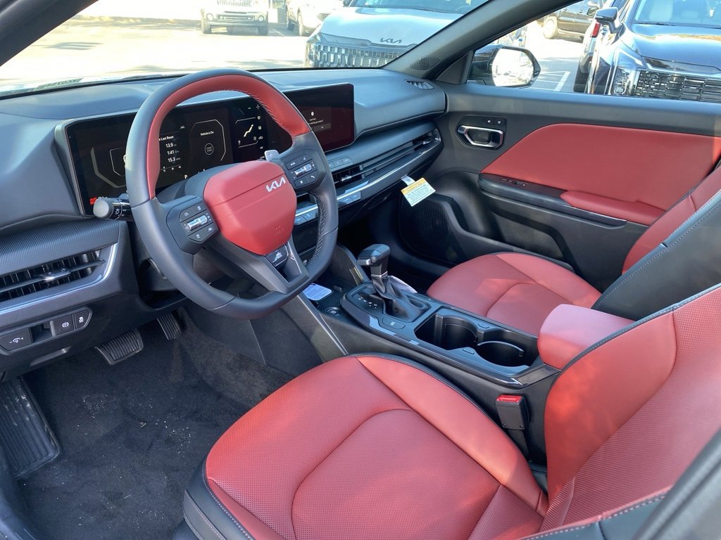 New 2025 Kia K4 GT-Line image 9