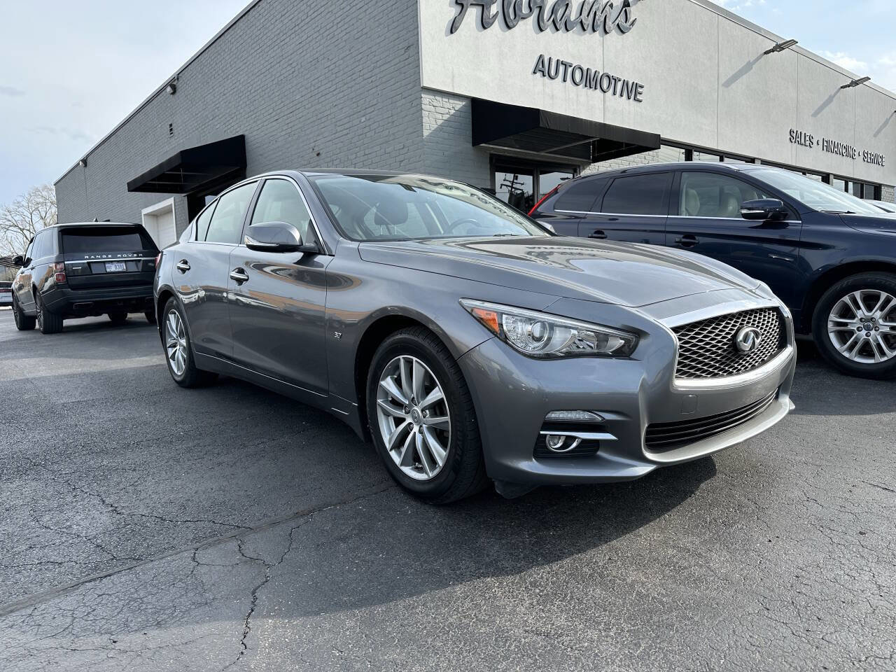 Used 2015 INFINITI Q50 Premium w/ Navigation Package image 1