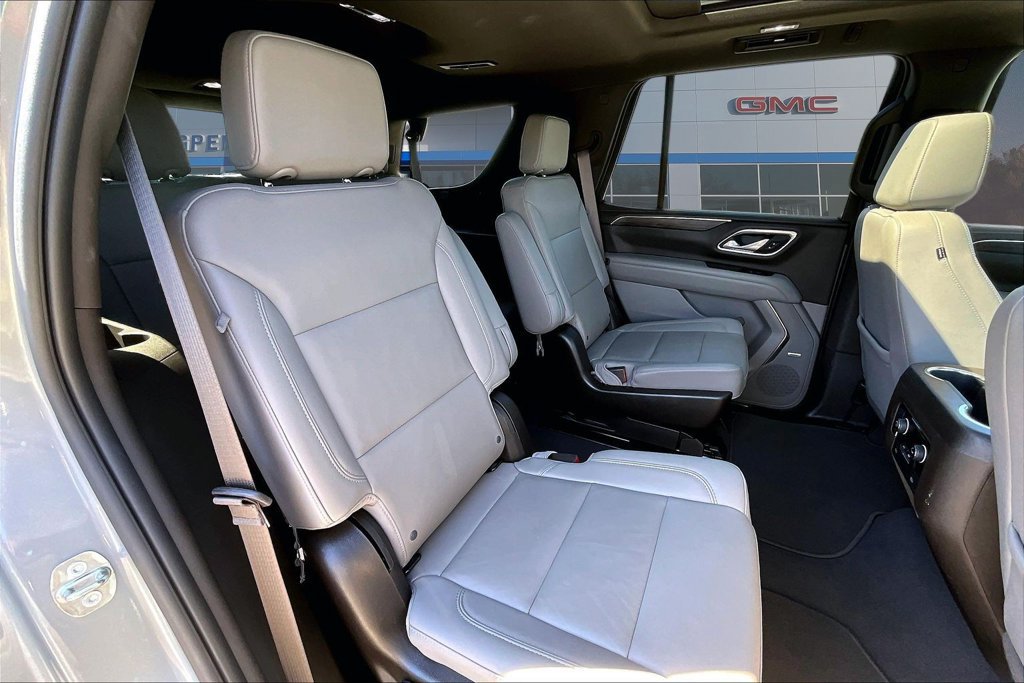 Used 2023 Chevrolet Tahoe LT RWD image 28