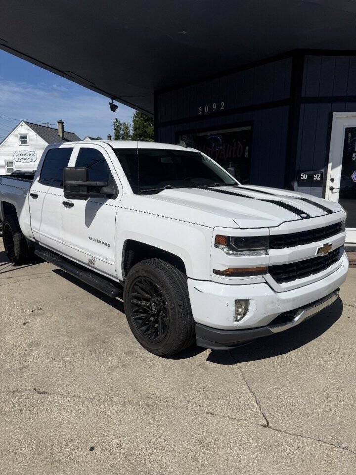 Used 2017 Chevrolet Silverado 1500 LT w/ All Star Edition