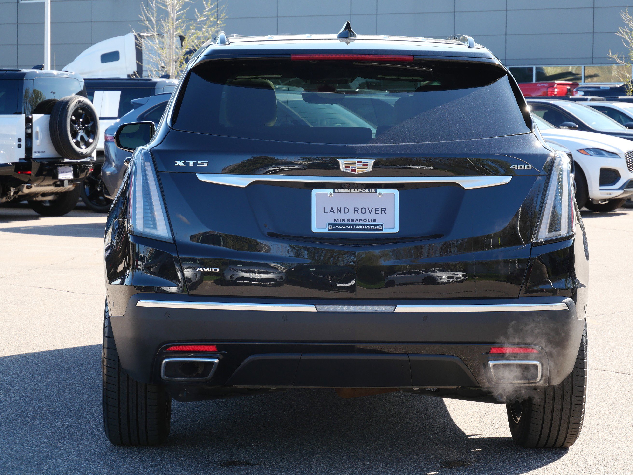 Used 2023 Cadillac XT5 Sportv w/ Technology Package AWD/4WD image 4