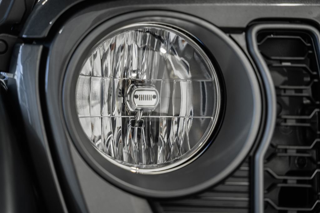 New 2025 Jeep Wrangler Sport S image 10