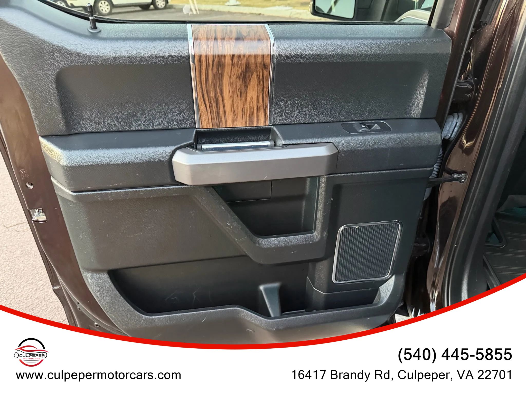 Used 2020 Ford F150 Lariat w/ Equipment Group 502A Luxury image 11