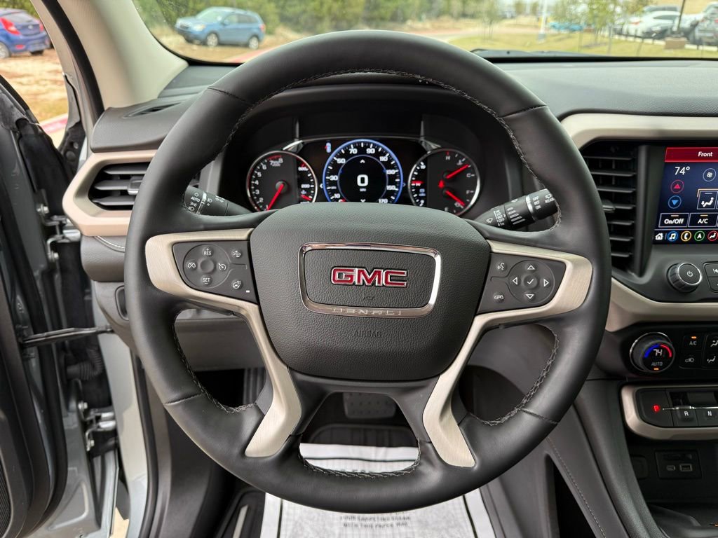 Used 2023 GMC Acadia Denali w/ Denali Ultimate Package image 15