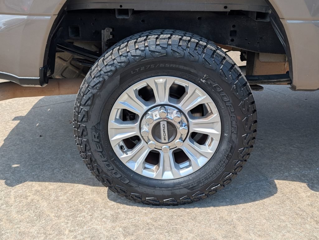 Used 2020 Ford F250 XLT AWD/4WD image 6