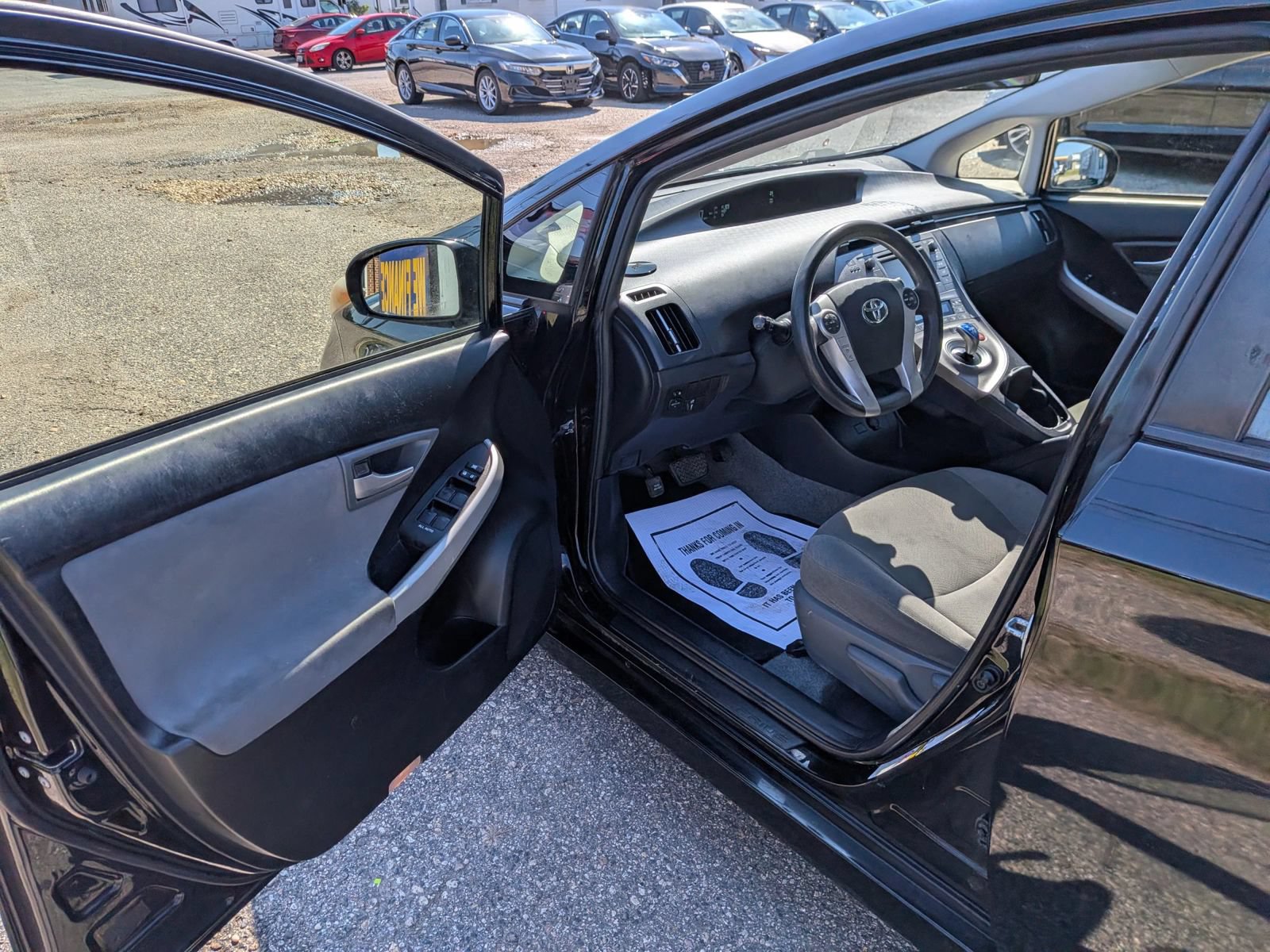 Used 2014 Toyota Prius Two FWD image 19