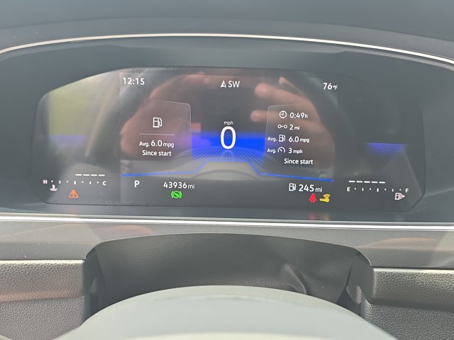 Used 2024 Volkswagen Tiguan SE FWD image 12