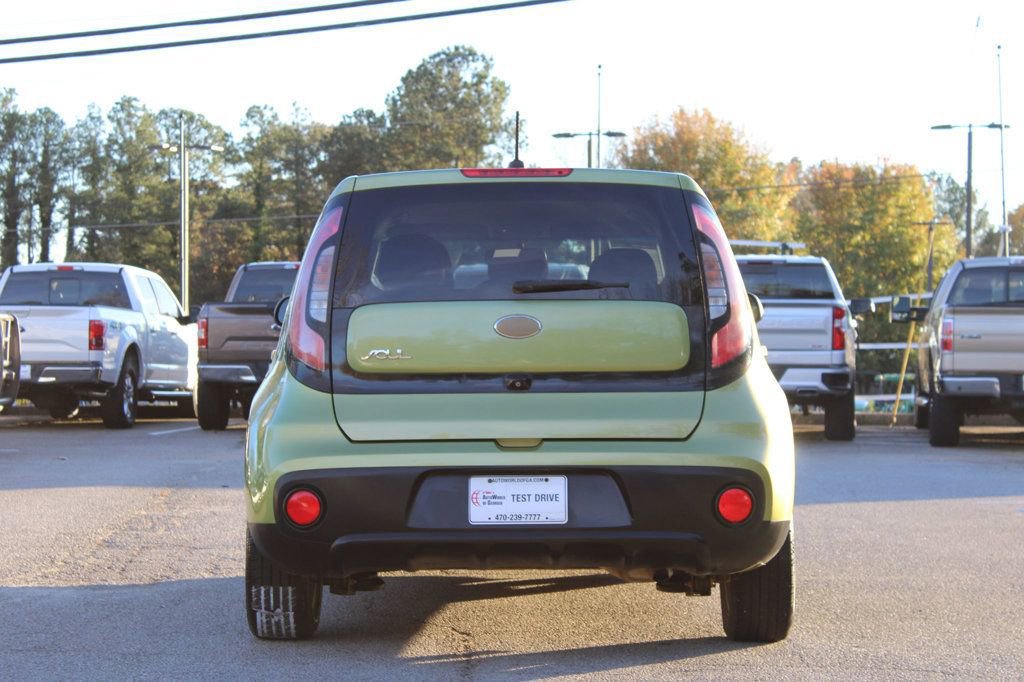 Used 2017 Kia Soul w/ Convenience Package image 6