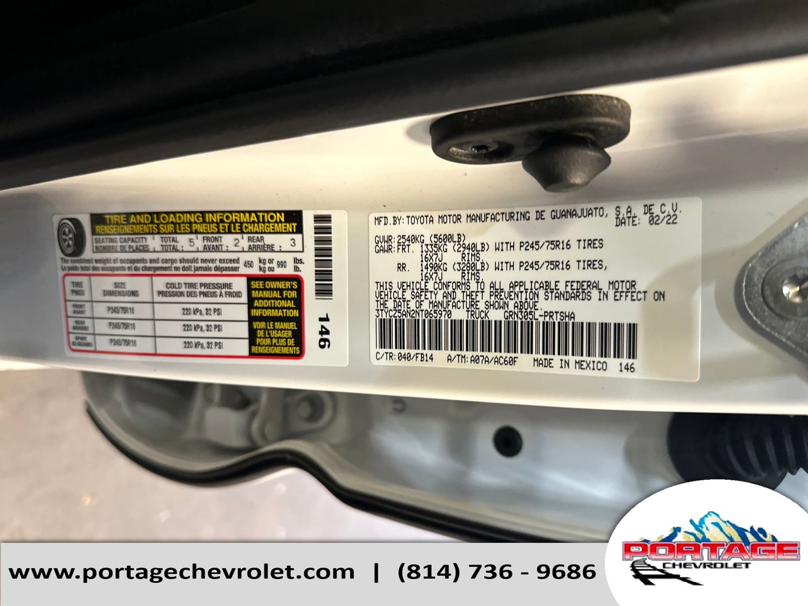 Used 2022 Toyota Tacoma SR AWD/4WD image 31