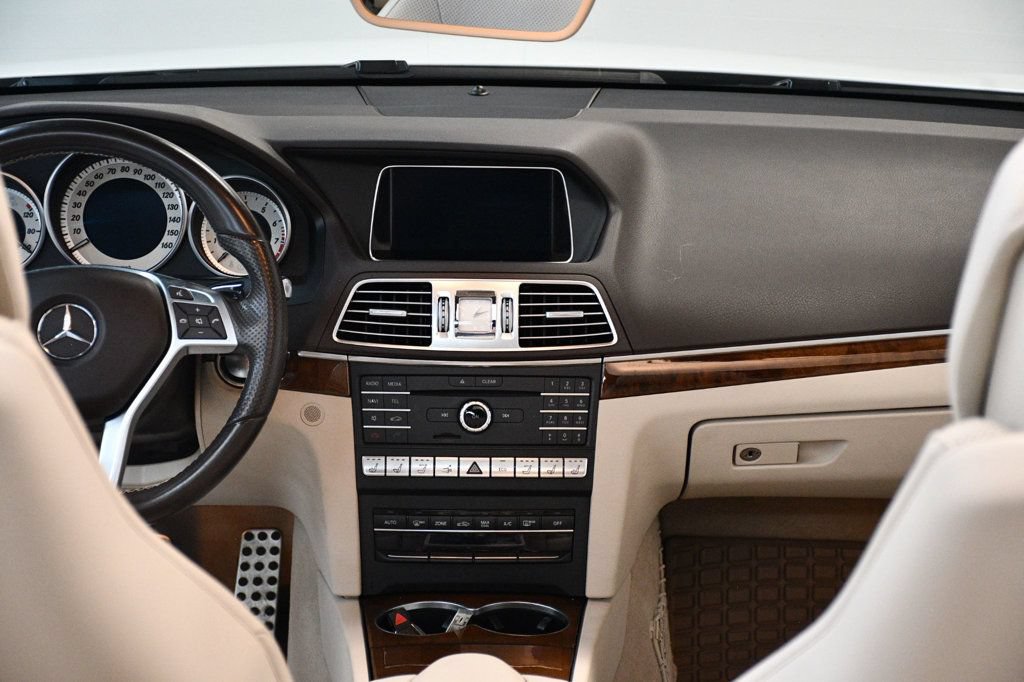 Used 2016 Mercedes-Benz E 400 Cabriolet image 5