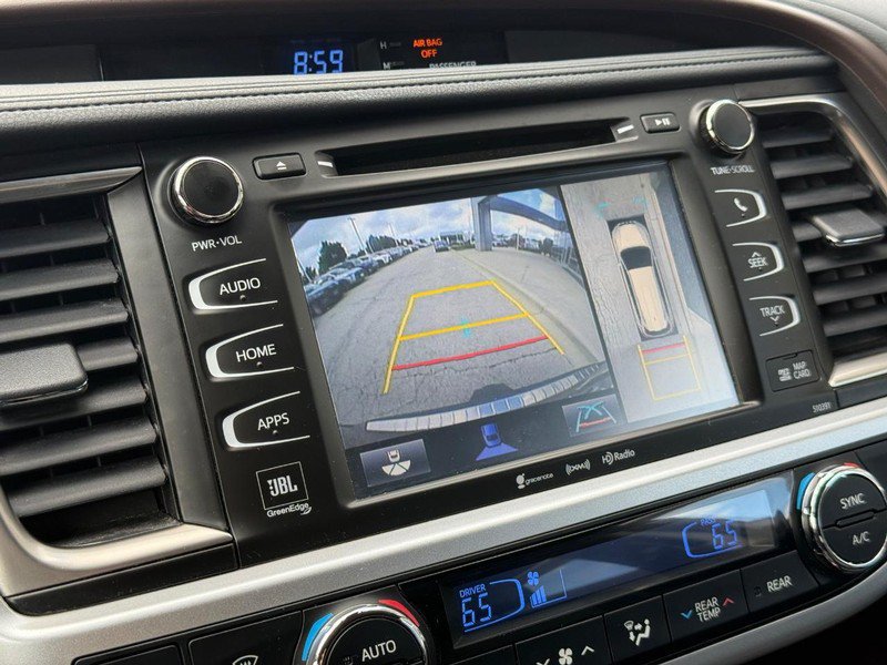 Used 2019 Toyota Highlander Limited Platinum AWD/4WD image 25