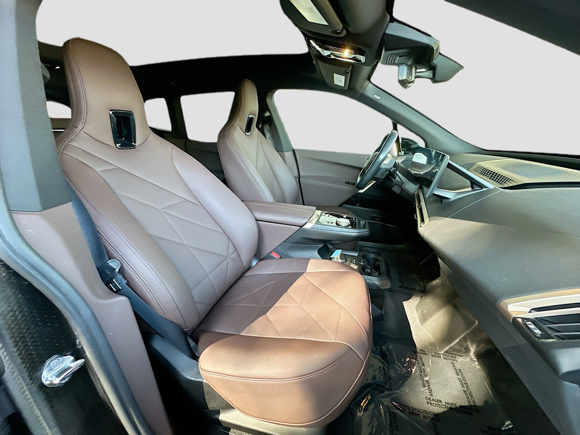 Used 2024 BMW iX xDrive50 w/ Sport Package image 30