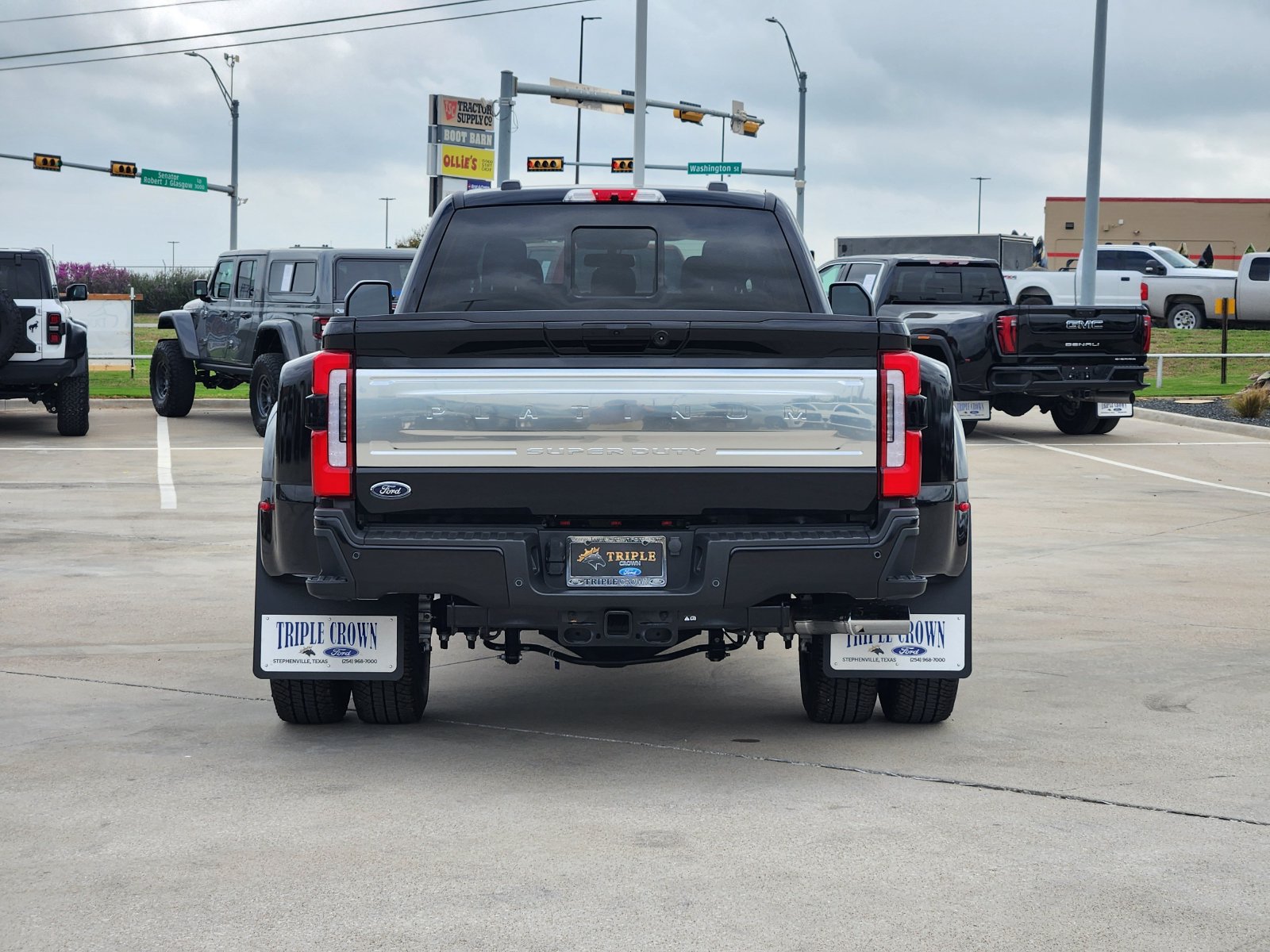 New 2026 Ford F350 Platinum w/ Platinum Plus Package AWD/4WD image 8