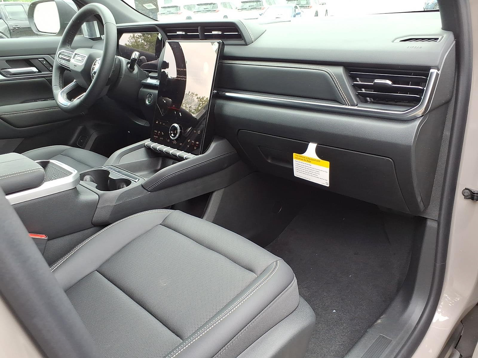 New 2026 GMC Terrain Elevation w/ Elevation Premium Package AWD/4WD image 9