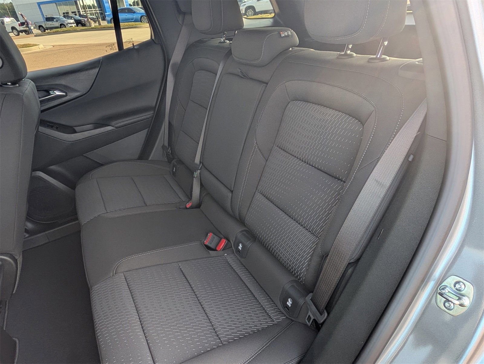 New 2026 Chevrolet Equinox LT image 18