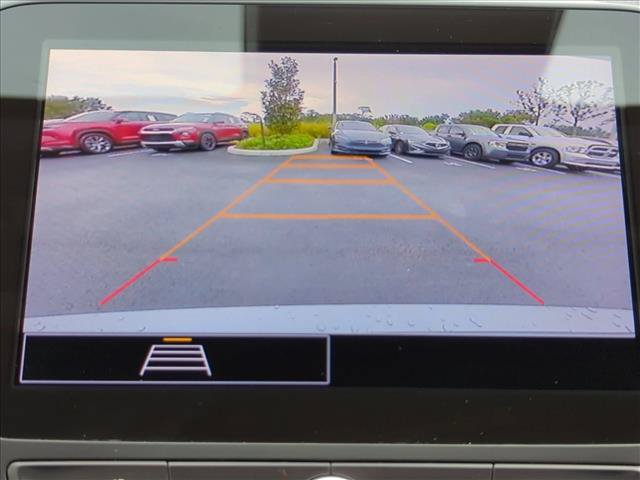 Used 2024 Chevrolet Malibu LT FWD image 13