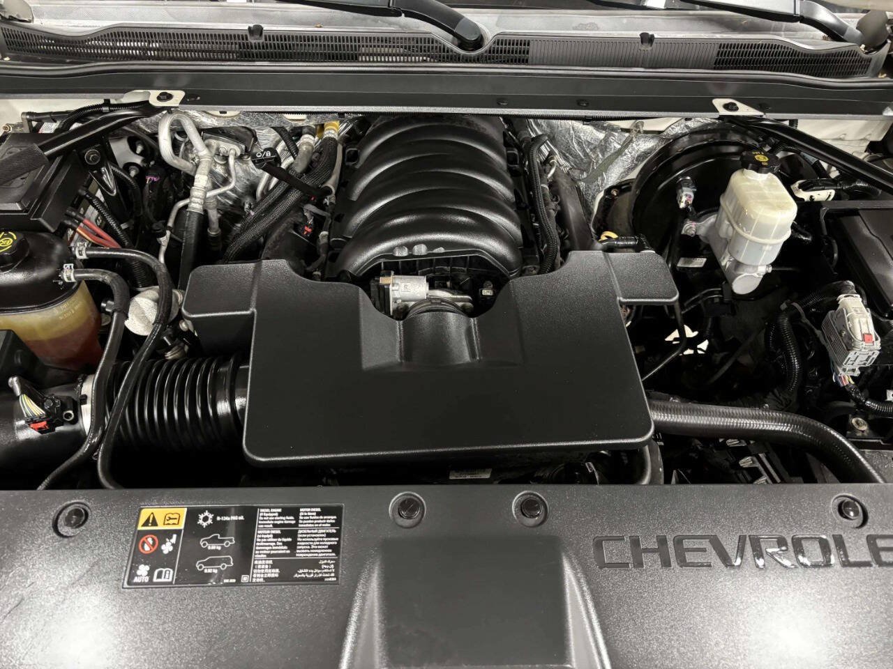 Used 2015 Chevrolet Suburban LTZ AWD/4WD image 43