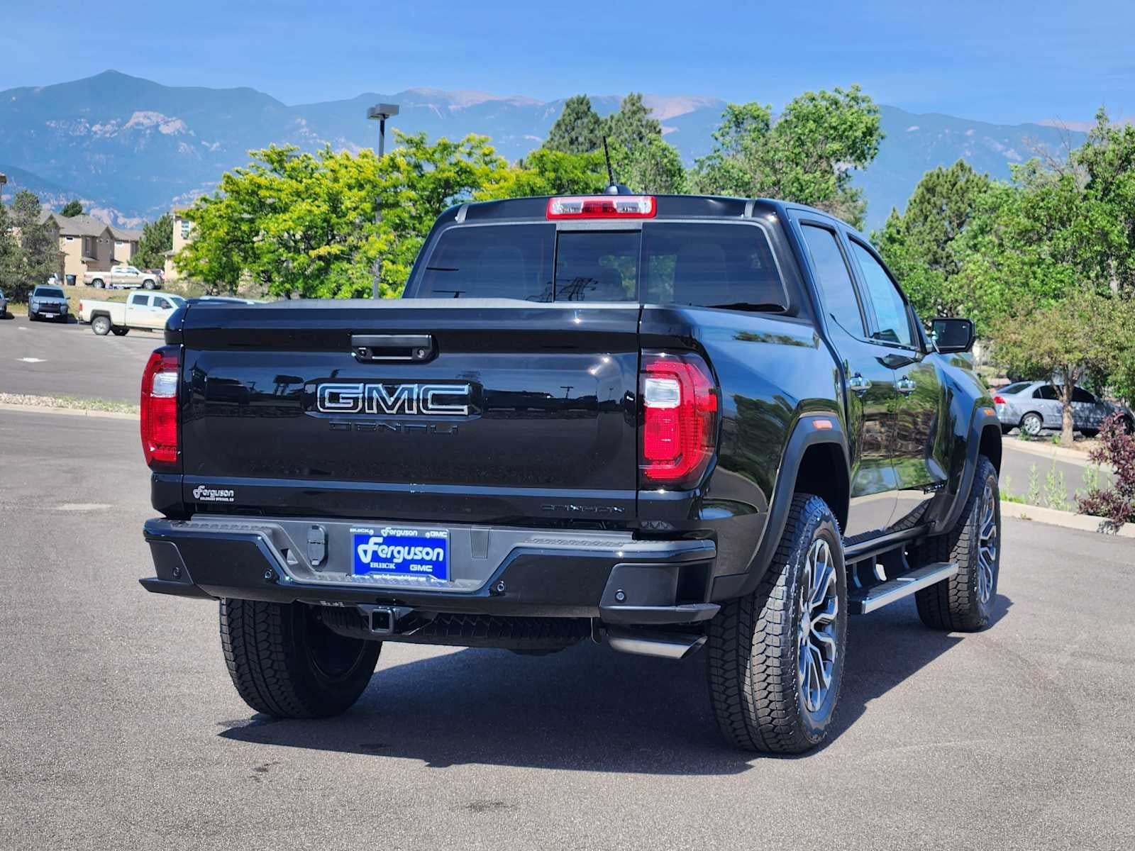 New 2026 GMC Canyon Denali w/ LPO, Black Badging Package AWD/4WD image 3