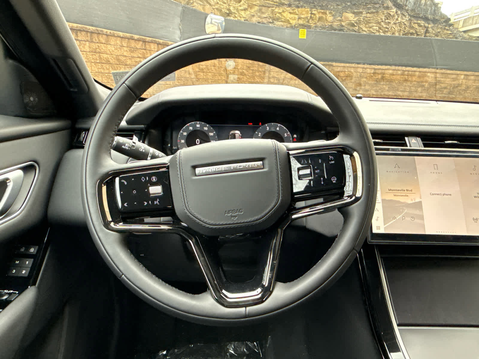 Used 2026 Land Rover Range Rover Velar Dynamic SE AWD/4WD image 11