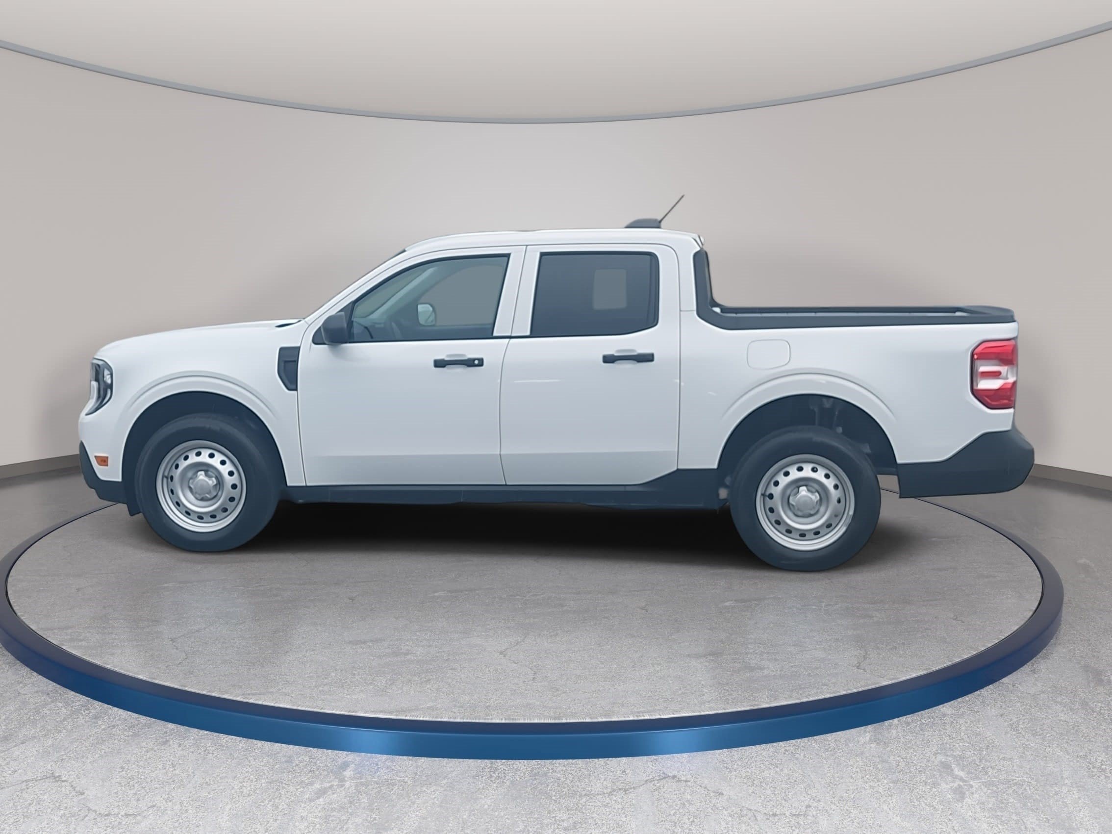 New 2026 Ford Maverick XL FWD image 8