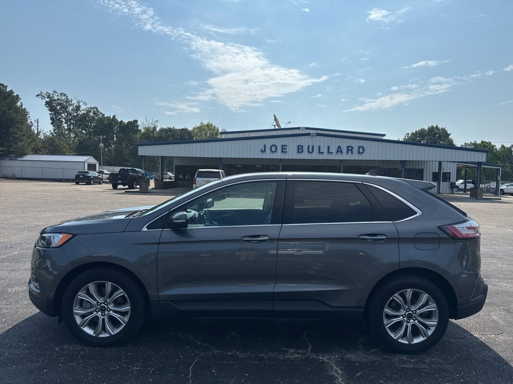 Used 2024 Ford Edge Titanium image 13