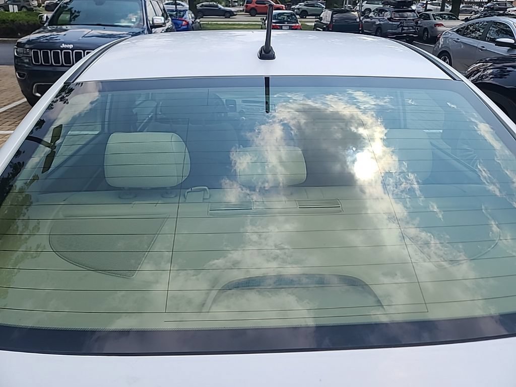 Used 2007 Honda Civic Hybrid Sedan image 10