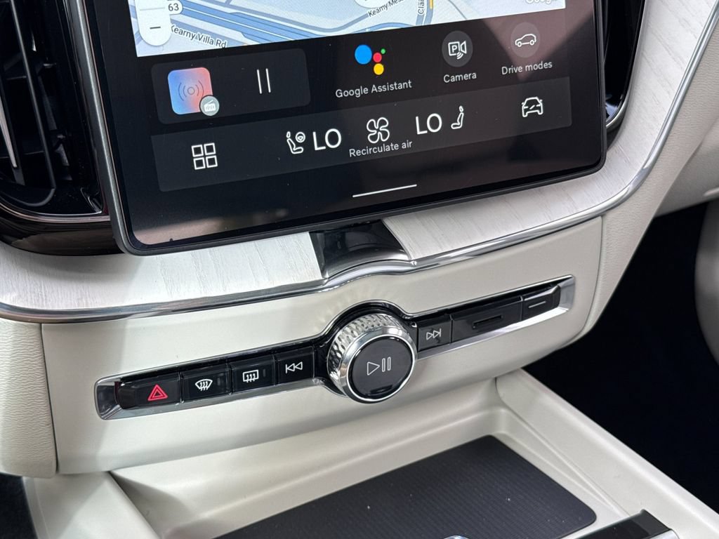 New 2026 Volvo XC60 B5 Ultra w/ Protection Package Premier AWD/4WD image 20