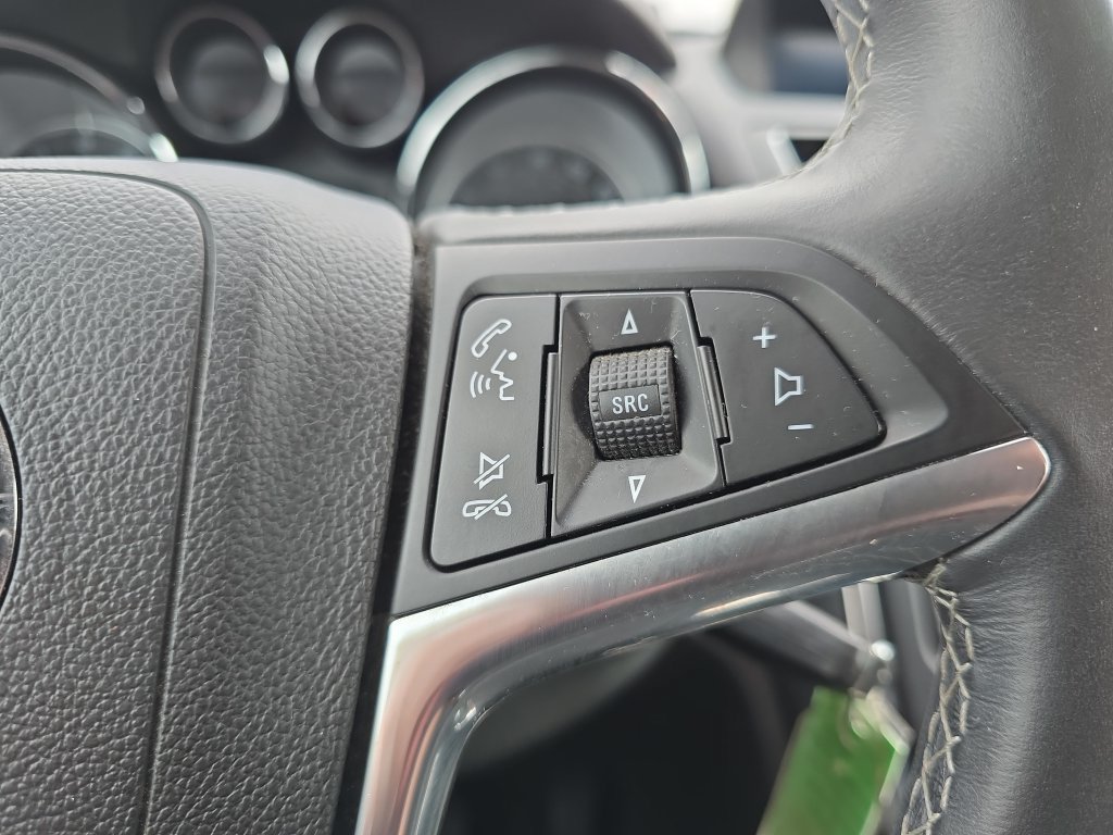 Used 2016 Buick Encore Convenience FWD image 19