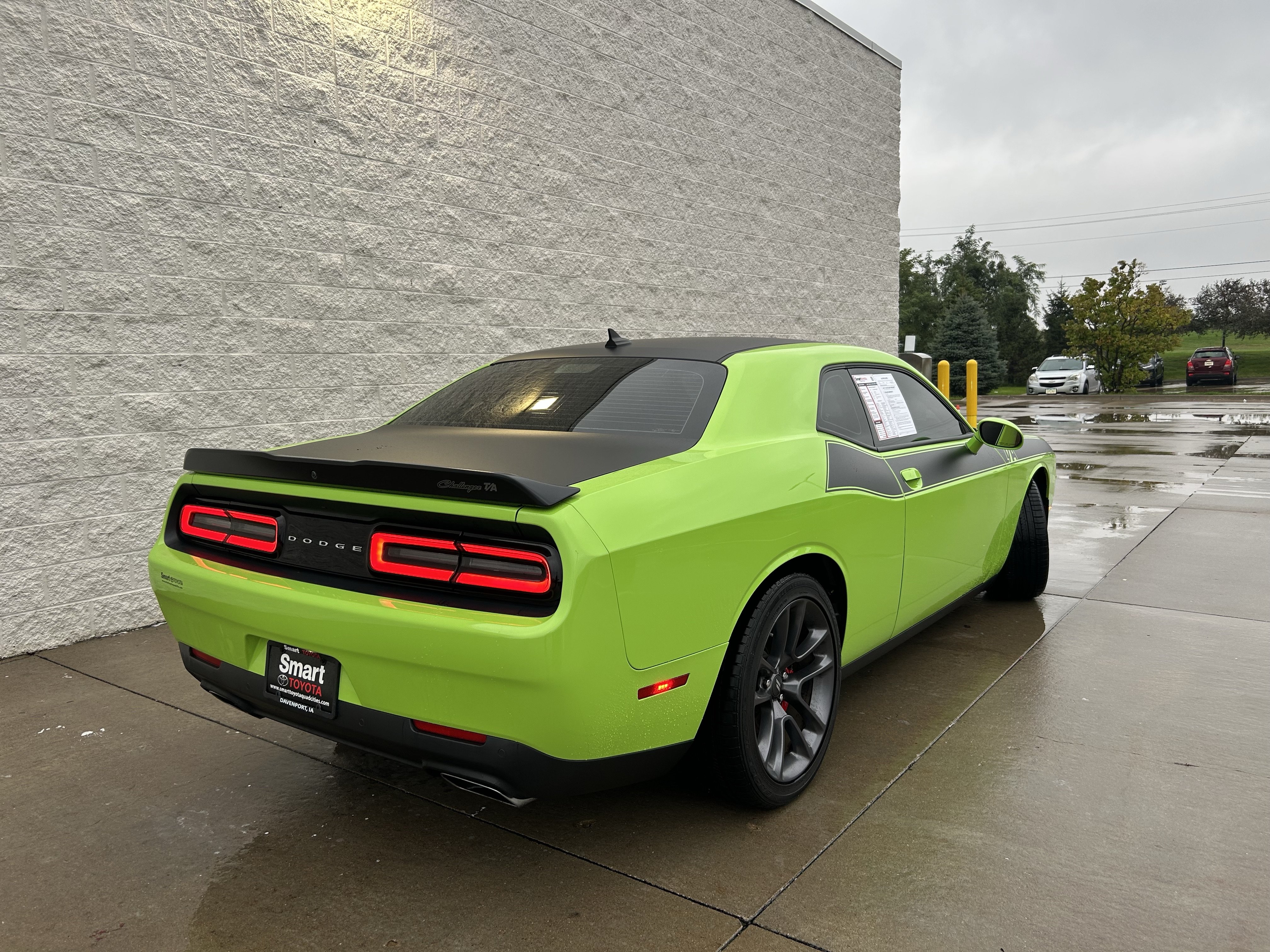 Used 2023 Dodge Challenger R/T w/ T/A Package RWD image 5