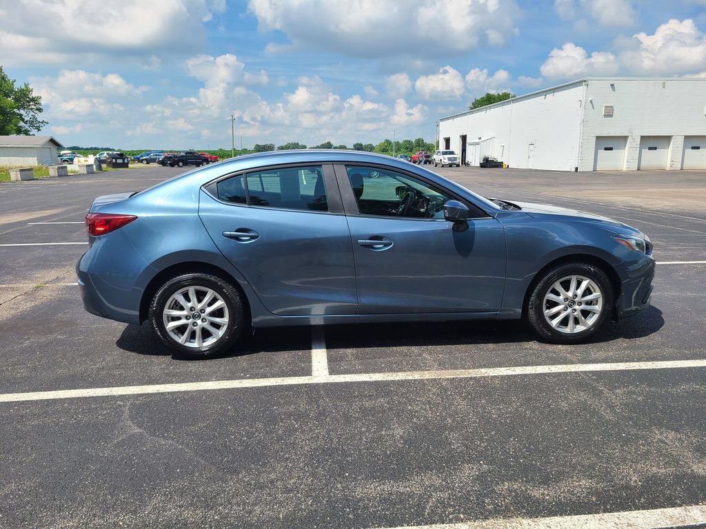 Used 2016 MAZDA MAZDA3 i Sport w/ Preferred Equipment Package FWD image 8