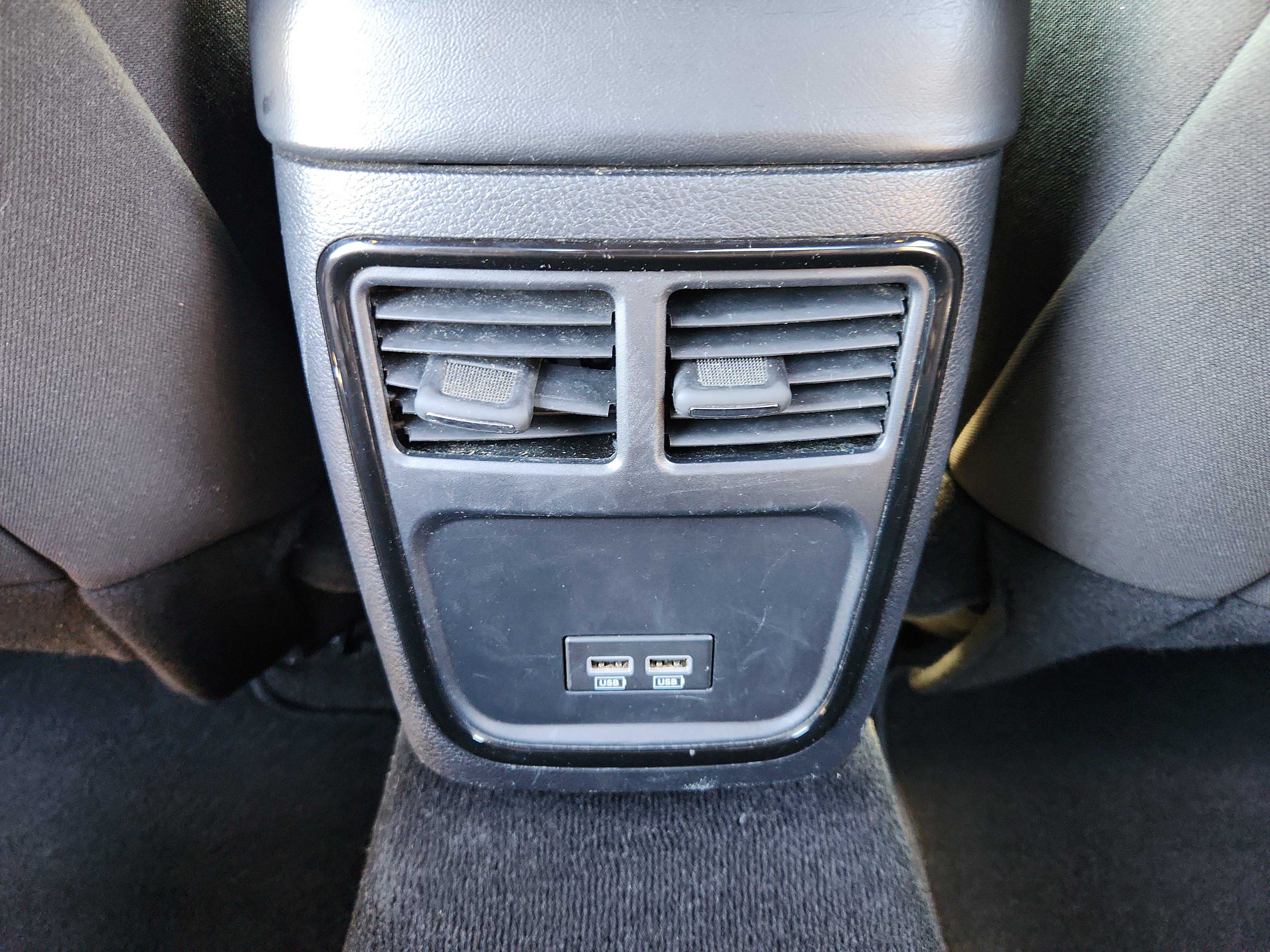 Used 2020 Dodge Charger SXT w/ Blacktop Package RWD image 37