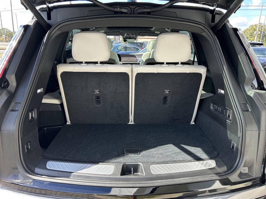 New 2026 Cadillac Vistiq Luxury image 10