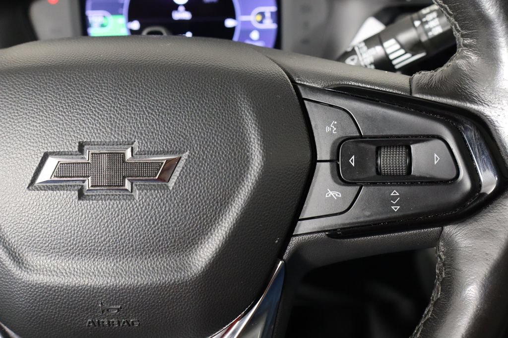 Used 2022 Chevrolet Bolt EUV Premier w/ Sun & Sound Package FWD image 10