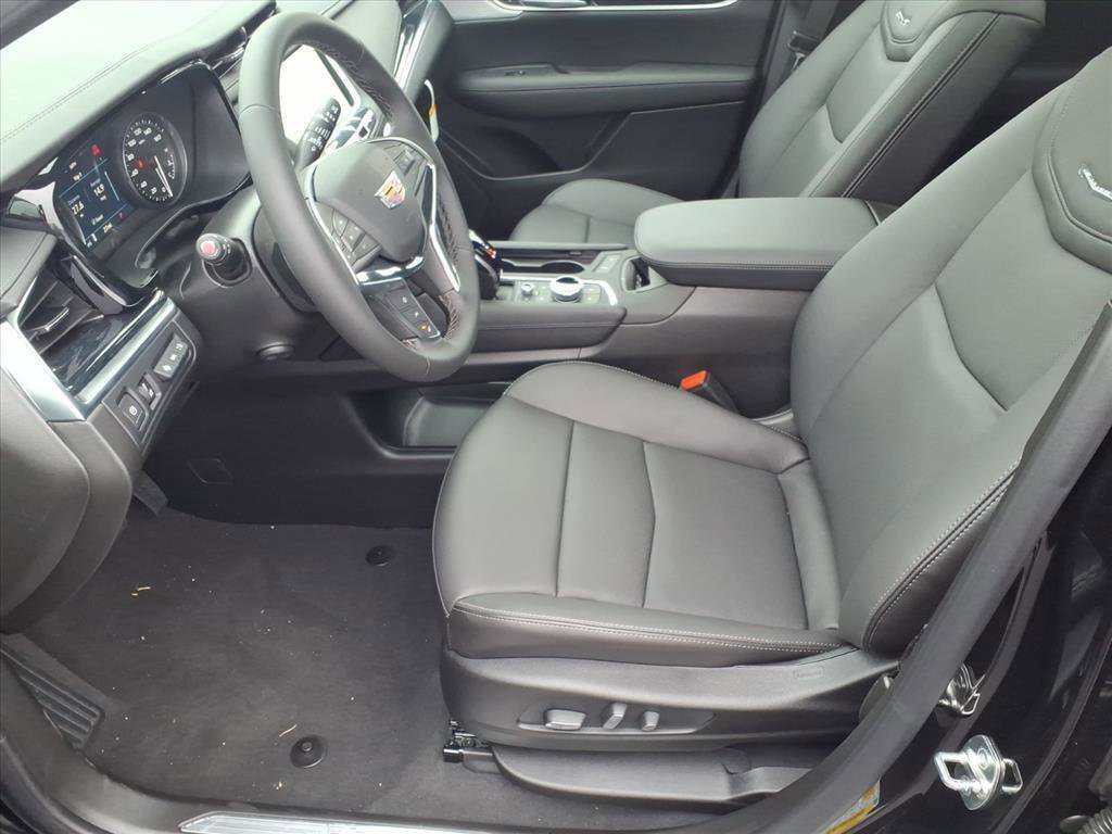 New 2025 Cadillac XT5 Premium Luxury w/ Technology Package image 5