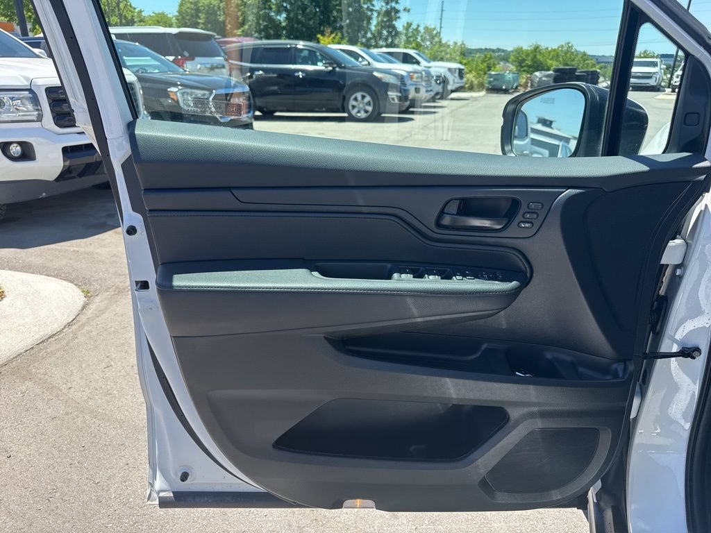 Used 2025 Honda Odyssey EX-L image 9