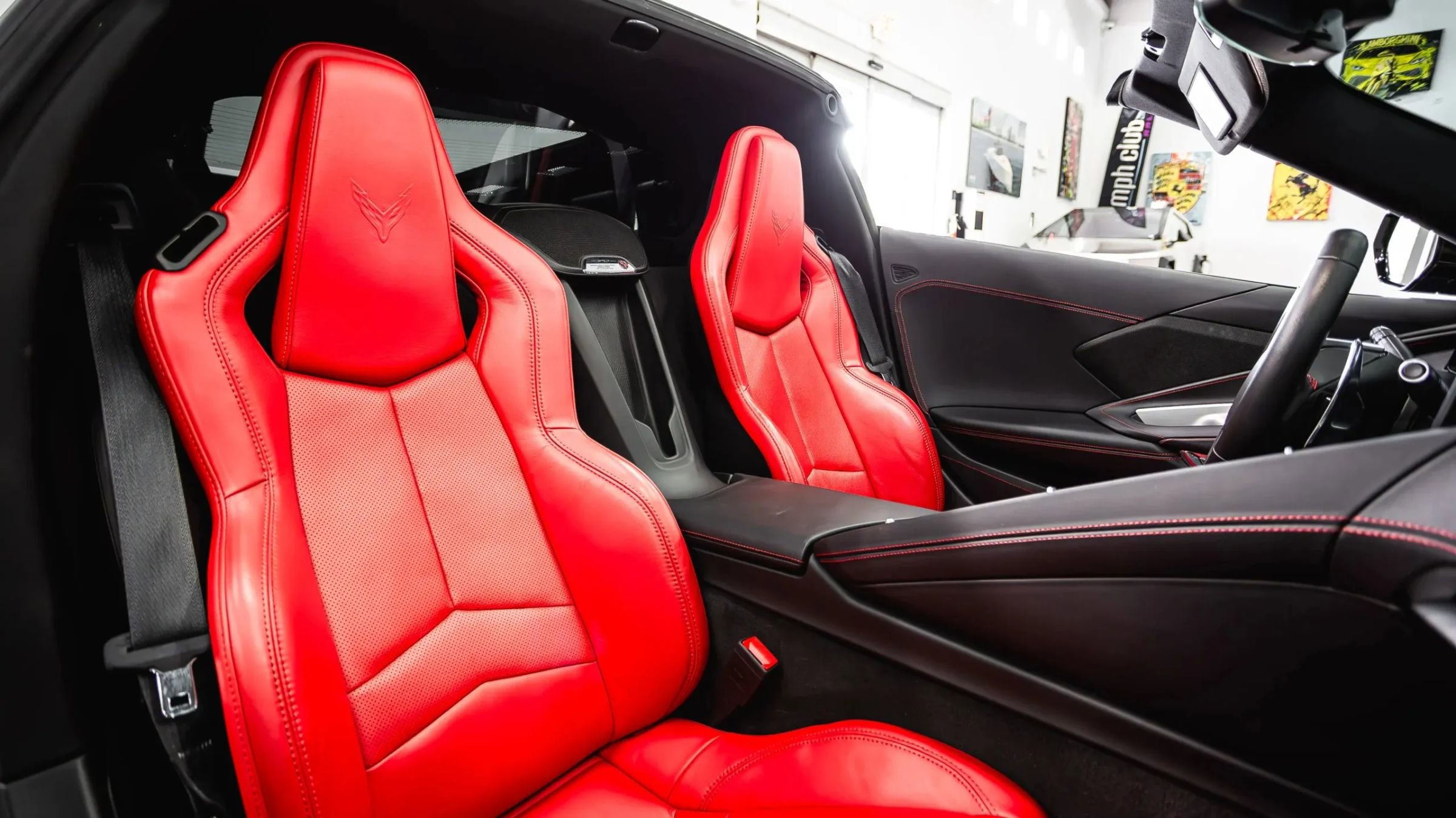 Used 2023 Chevrolet Corvette Stingray Coupe w/ 1LT image 38