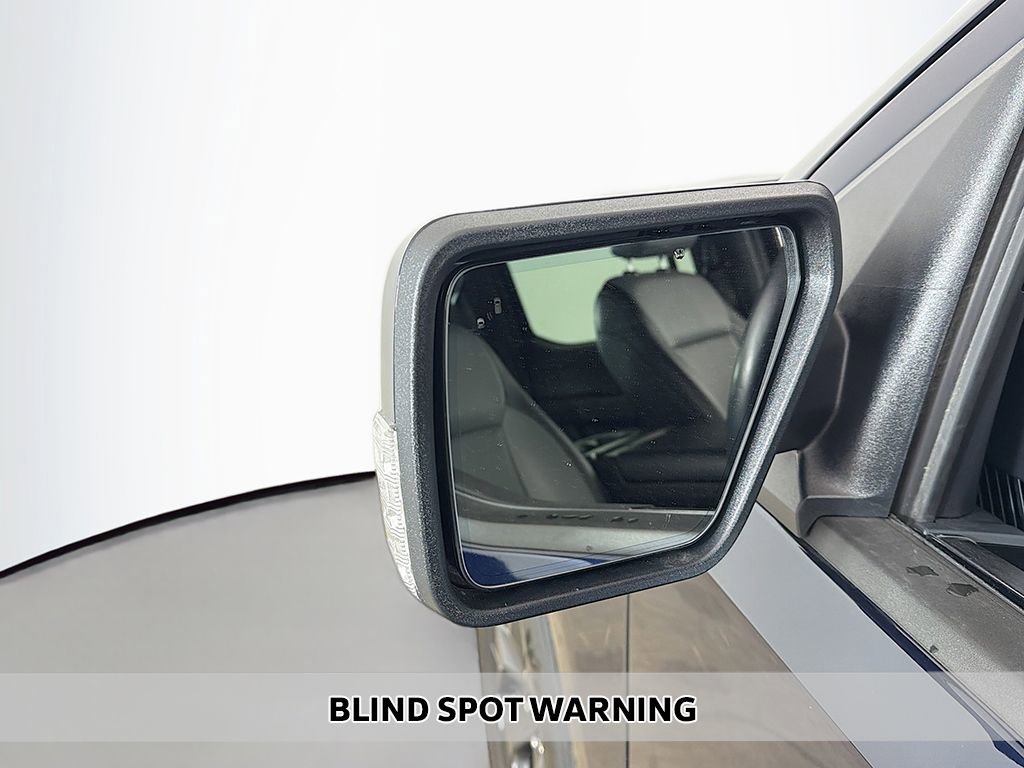 Used 2024 Ford F150 Lightning Lariat image 8