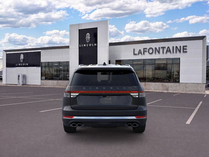 New 2026 Lincoln Aviator AWD image 5